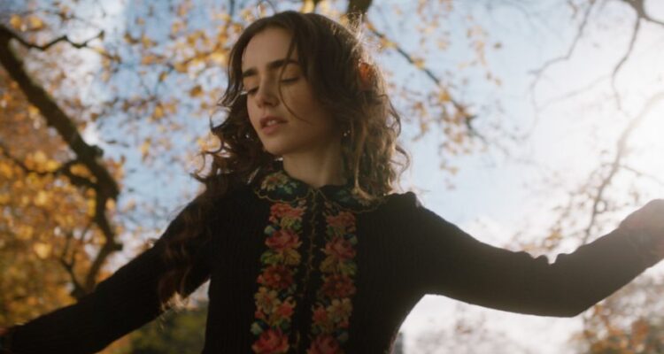 Lilly Collins Tolkien