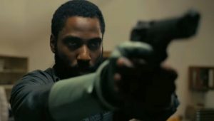 John David Washington and Clémence Poésy in Tenet