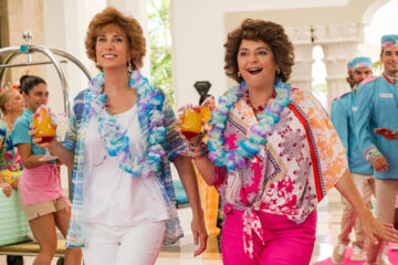 Kristen Wiig and Annie Mumolo in Barb and Star Go to Vista Del Mar