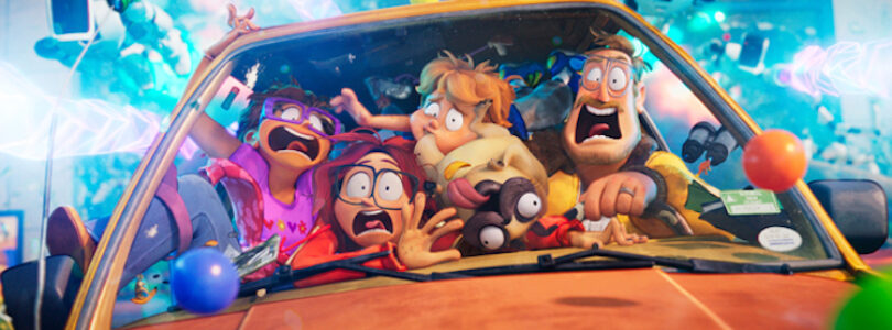 Maya Rudolph, Danny McBride, Abbi Jacobson, Michael Rianda, and Doug the Pug in The Mitchells vs. the Machines