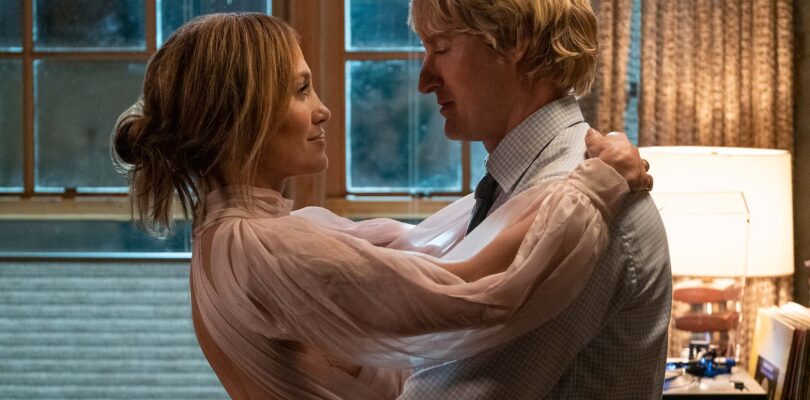 Jennifer Lopez and Owen Wilson in Marry Me