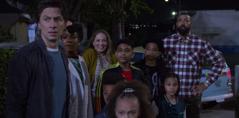 Gabrielle Union, Zach Braff, Erika Christensen, and Leo Abelo Perry in Cheaper by the Dozen