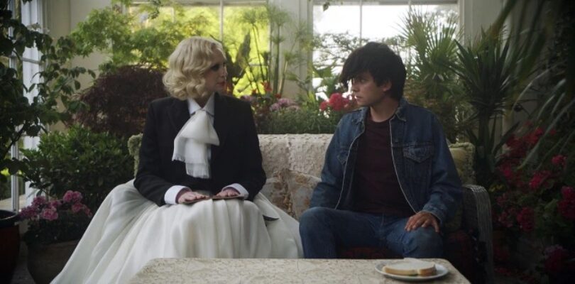 Gwendoline Christie and Asa Butterfield in "Flux Gourmet"