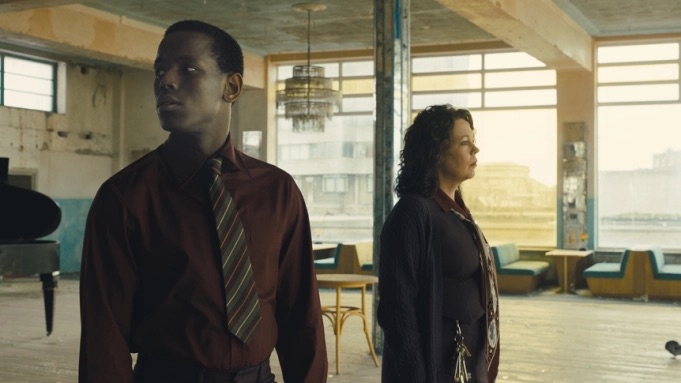 Olivia Colman and Micheal Ward in "Empire of Light"