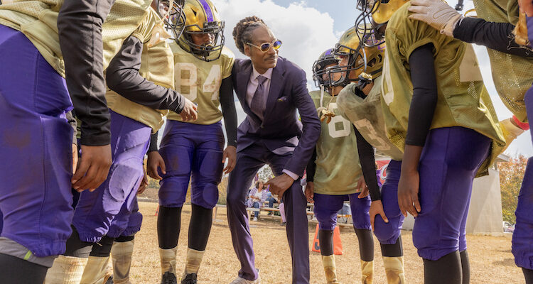 Snoop Dogg as Jaycen "Two Js" Jennings (left to right) in director Charles Stone III's THE UNDERDOGGS.