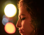 Marisa Abela stars as Amy Winehouse in director Sam Taylor-Johnson's BACK TO BLACK, a Focus Features release. Courtesy of Dean Rogers/Focus Features.