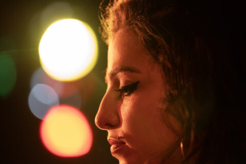 Marisa Abela stars as Amy Winehouse in director Sam Taylor-Johnson's BACK TO BLACK, a Focus Features release. Courtesy of Dean Rogers/Focus Features.
