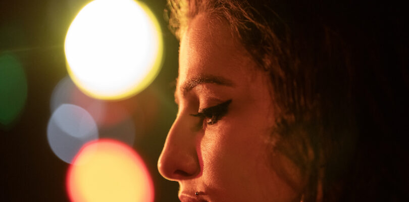 Marisa Abela stars as Amy Winehouse in director Sam Taylor-Johnson's BACK TO BLACK, a Focus Features release. Courtesy of Dean Rogers/Focus Features.