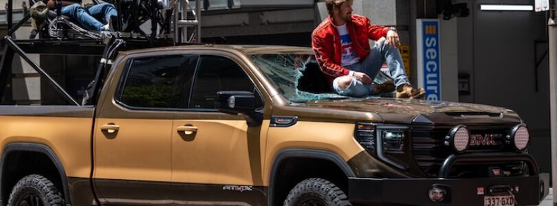 Ryan Gosling is Colt Seavers in THE FALL GUY, directed by David Leitch.