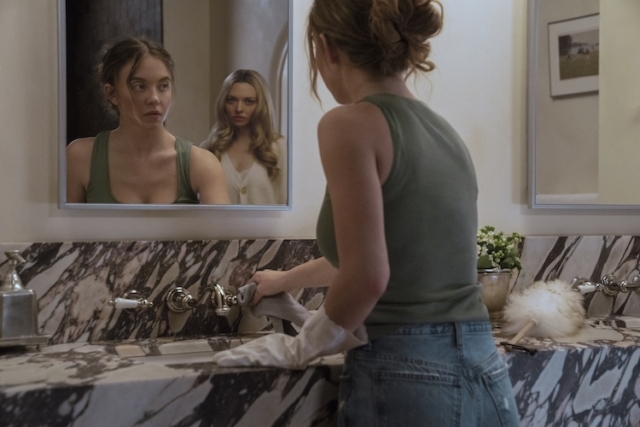 Sydney Sweeney as Millie and Amanda Seyfried as Nina in “The Housemaid.”